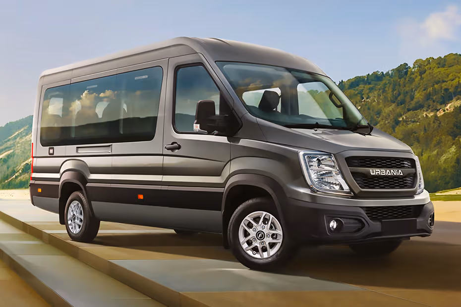 Tempo Traveller – Force Traveller 12 & 17 seater · Force Urbania